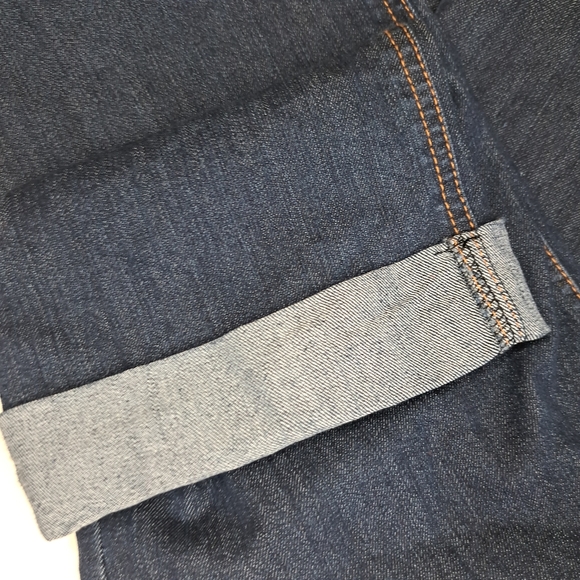 Cello Dark Blue Cuffed Capri's Women's Size 14 - Picture 7 of 7